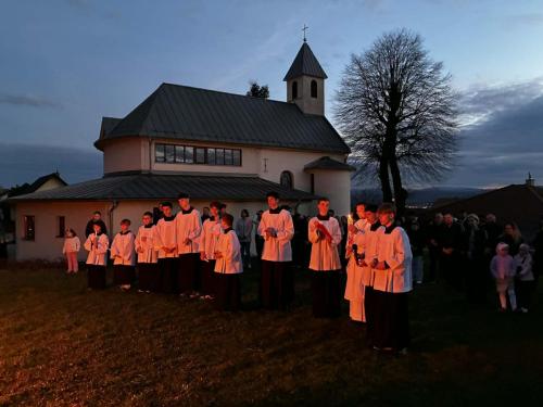 772b85dd-0c4f-48a0-b0a7-dfc7fe6da8e0